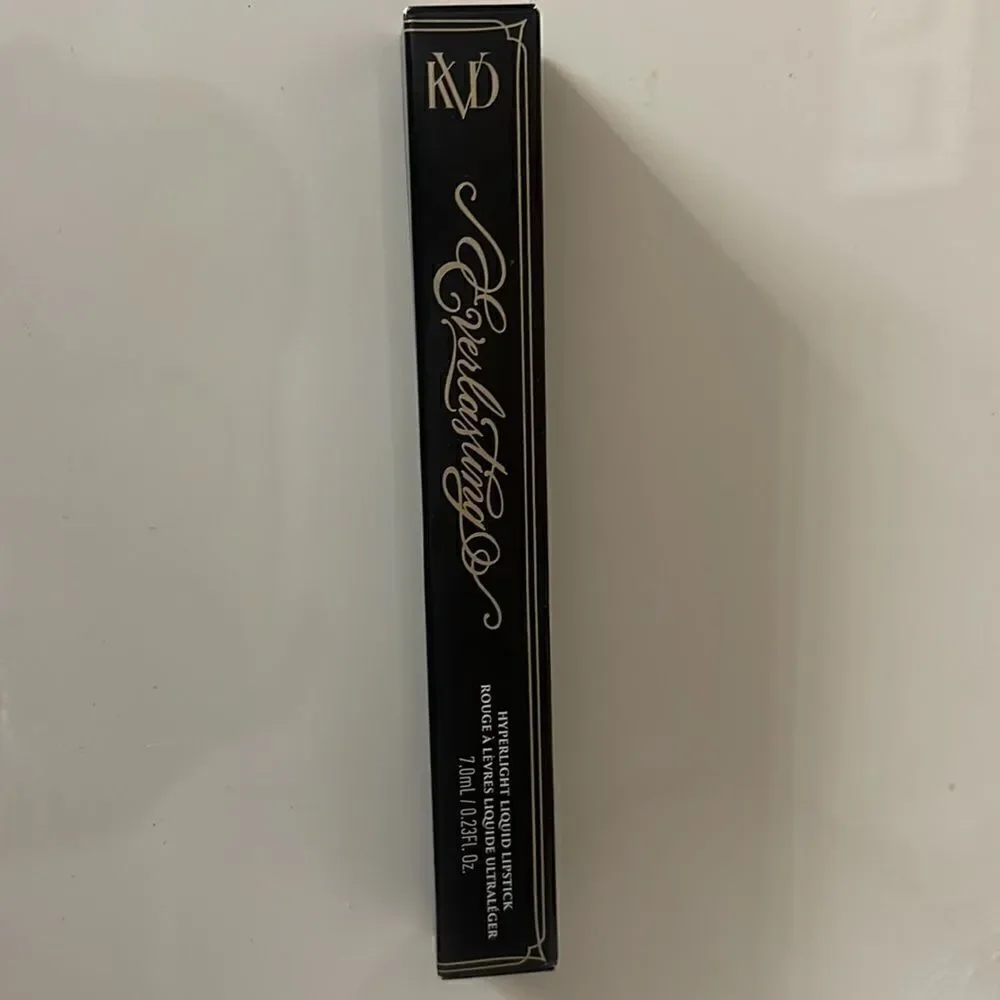 KVD Beauty Everlasting Hyperlight Vegan Transfer-proof liquid lipstick Calytrix